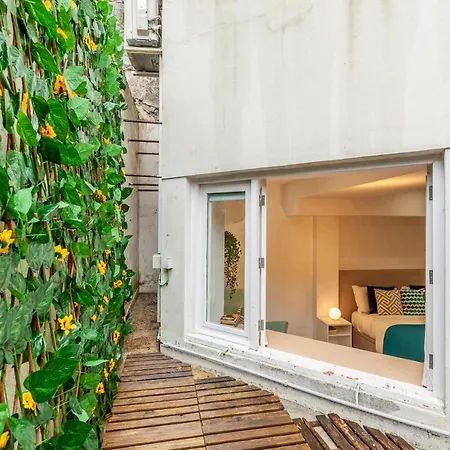Underground Batalha Apartment