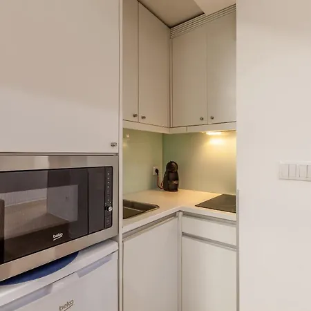 Underground Batalha شقة *