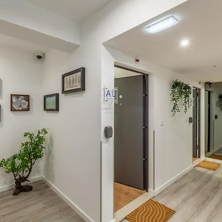 Underground Batalha Apartment