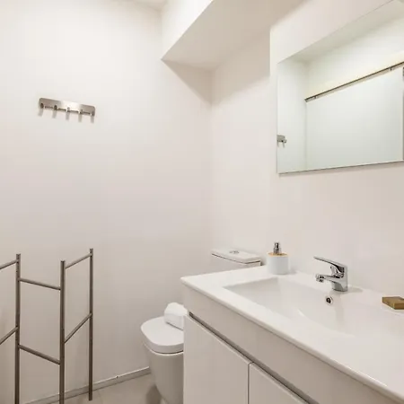 Underground Batalha Apartment